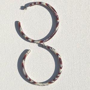 Machete large acajou hoop earrings